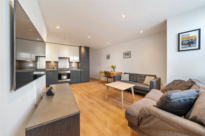 Blackshaw Road, London, SW17