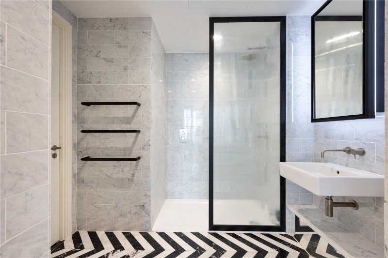 Wards Place, London, E14