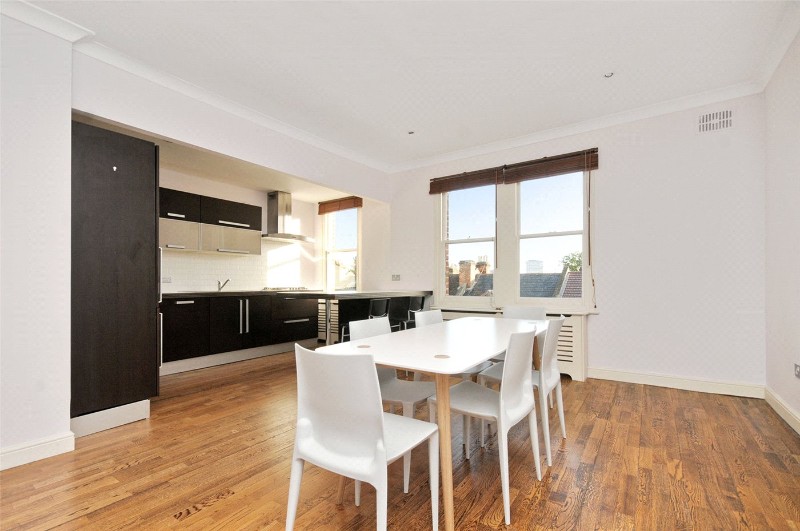 Ormiston Grove, London, W12