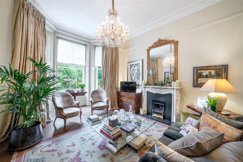 Clifton Gardens, London, W9