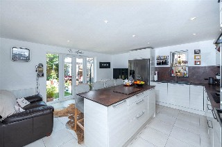 Lothian Way, Greylees, Sleaford, Lincolnshire, NG34