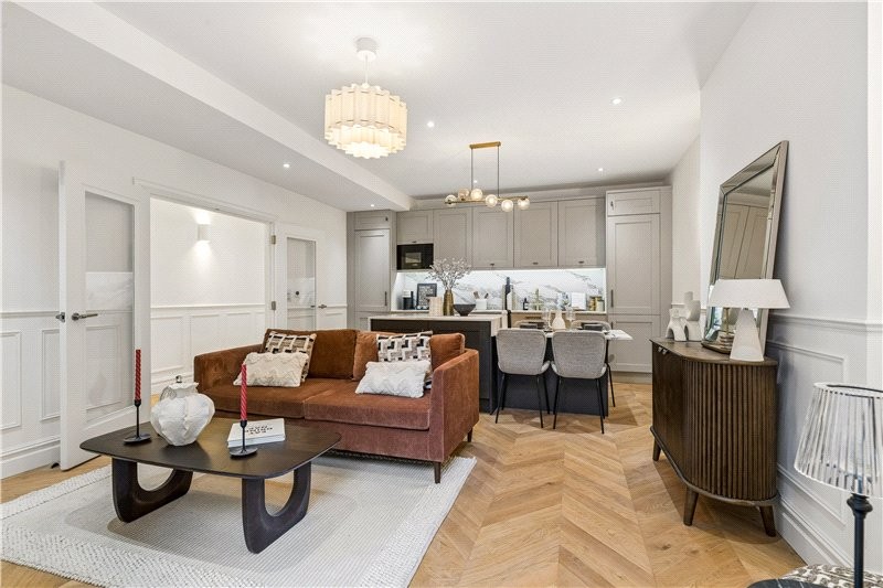 Nevern Square, London, SW5