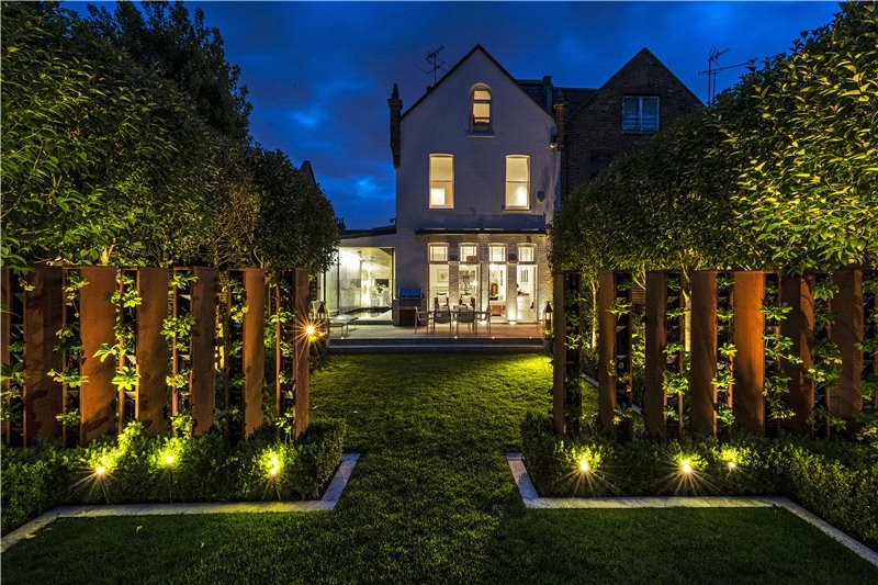 Laurel Road, Barnes, London, SW13