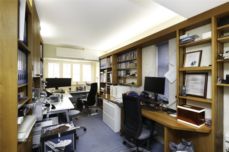 Hazelwood Close, London, W5