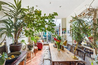 Hewitt Road, London, N8