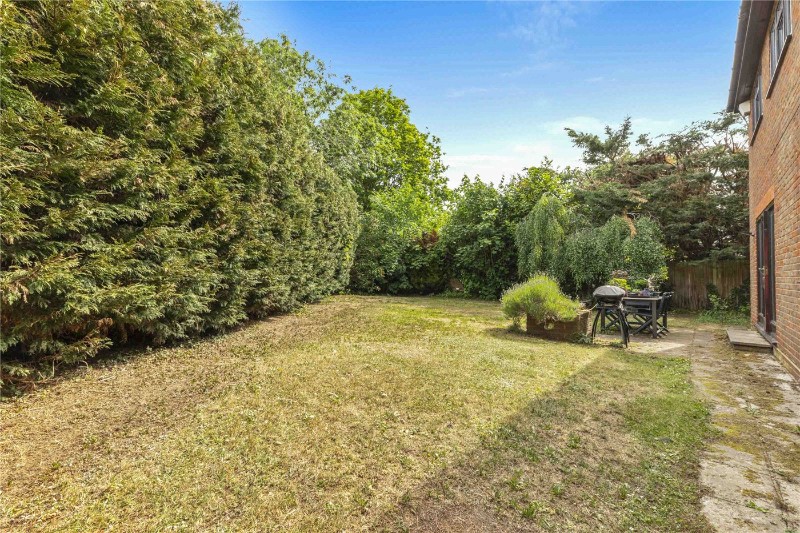 Long Drive, Burnham, Buckinghamshire, SL1