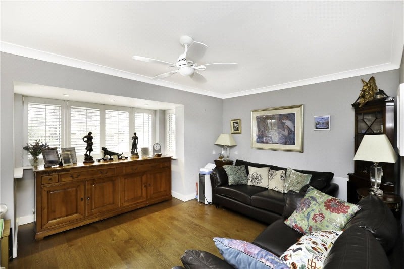 Hazelwood Close, London, W5