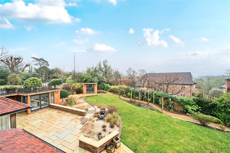 Cherry Tree Walk, Rowledge, Farnham, Surrey, GU10