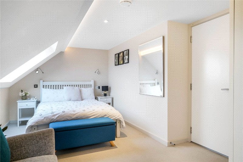 Archway Road, London, N6