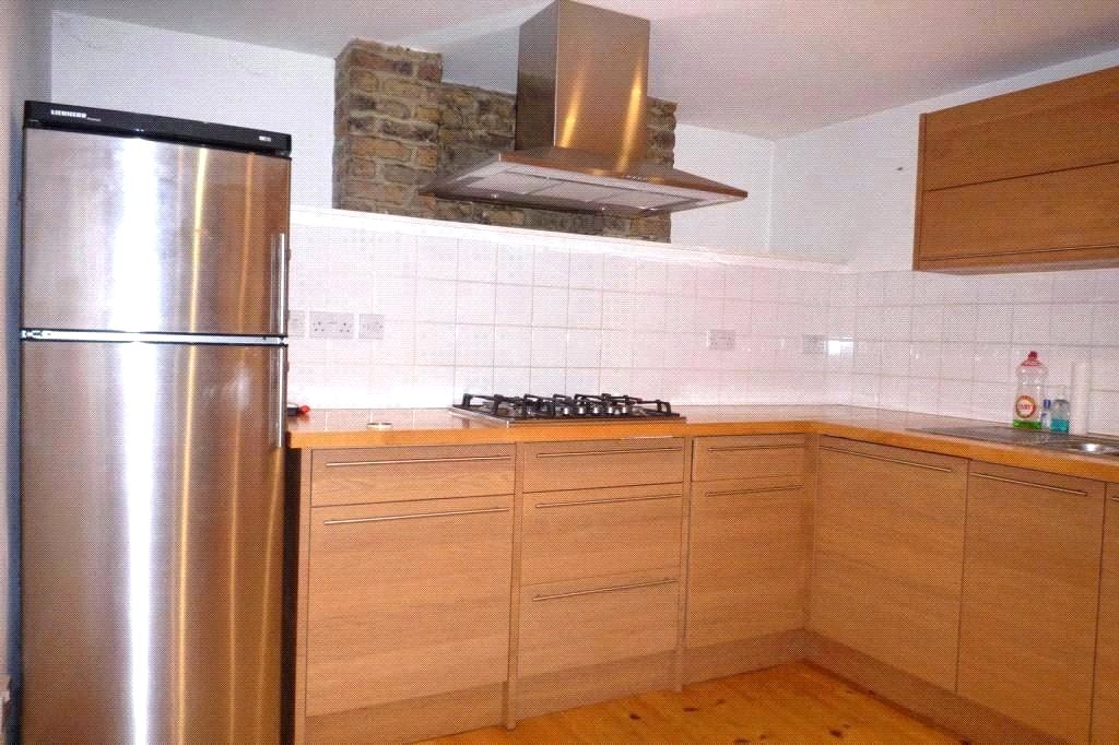 Kitchen 1