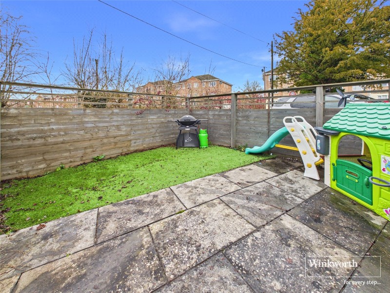 Lower Way, Thatcham, Berkshire, RG19