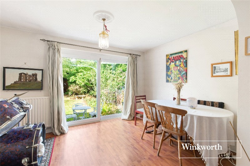 Woodfall Avenue, High Barnet, EN5