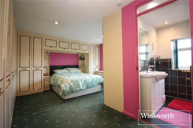 Hartfield Avenue, Elstree, Borehamwood, Hertfordshire, WD6