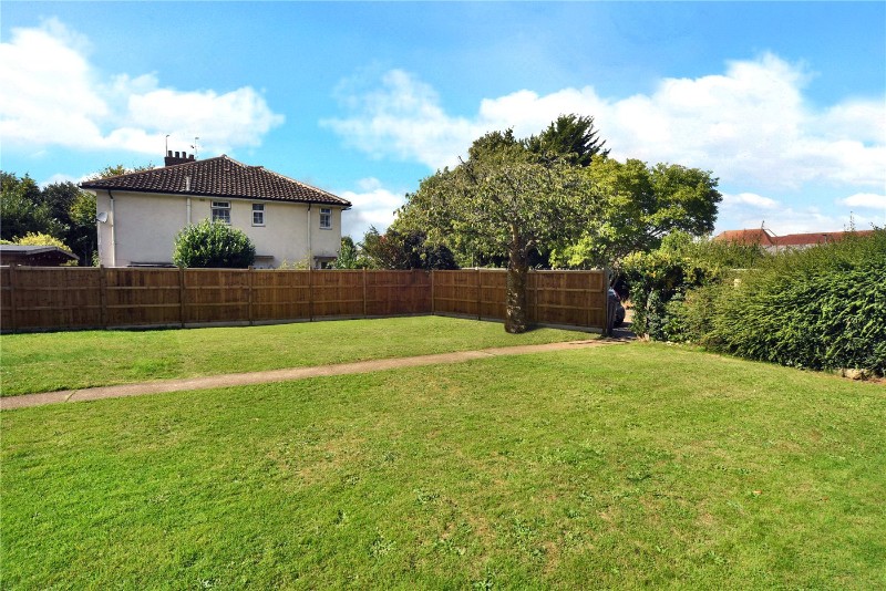 Avenue Road, Banstead, Surrey, SM7