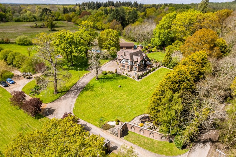 Uddens Drive, Wimborne, Dorset, BH21
