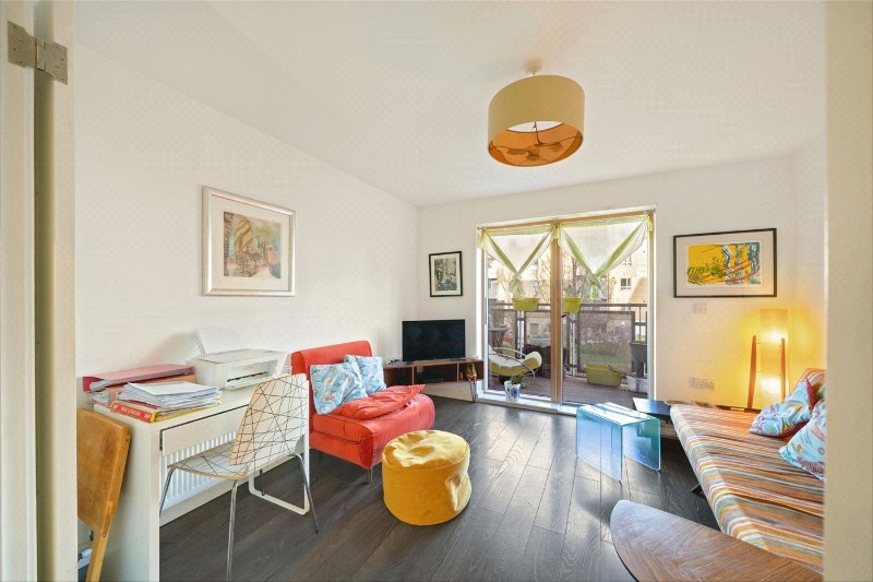 New Clocktower Place, London, N7