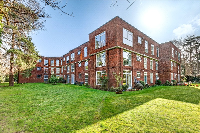 Ellesmere Road, Weybridge, Surrey, KT13