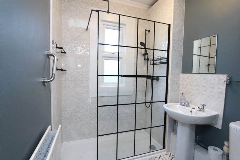 Leighton Avenue, Leigh-on-Sea, Essex, SS9