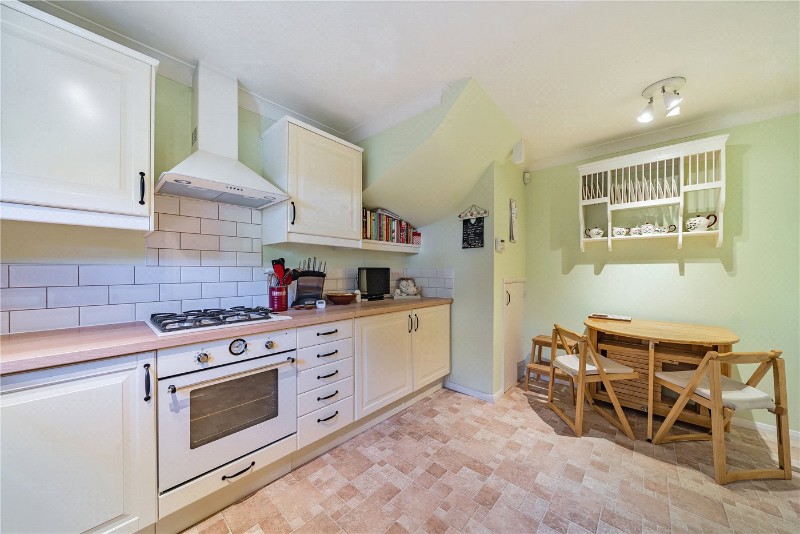 Upper Hale Road, Farnham, Surrey, GU9