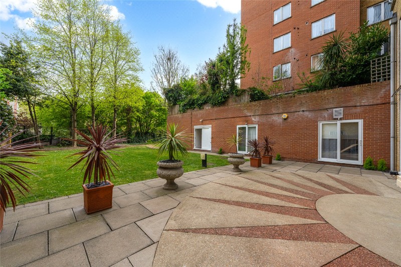 Regent Court, 1 North Bank, St John's Wood, London, NW8