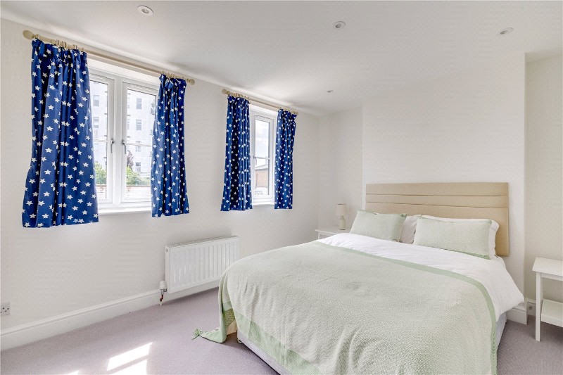 Hurlingham Square, Peterborough Road, London, SW6