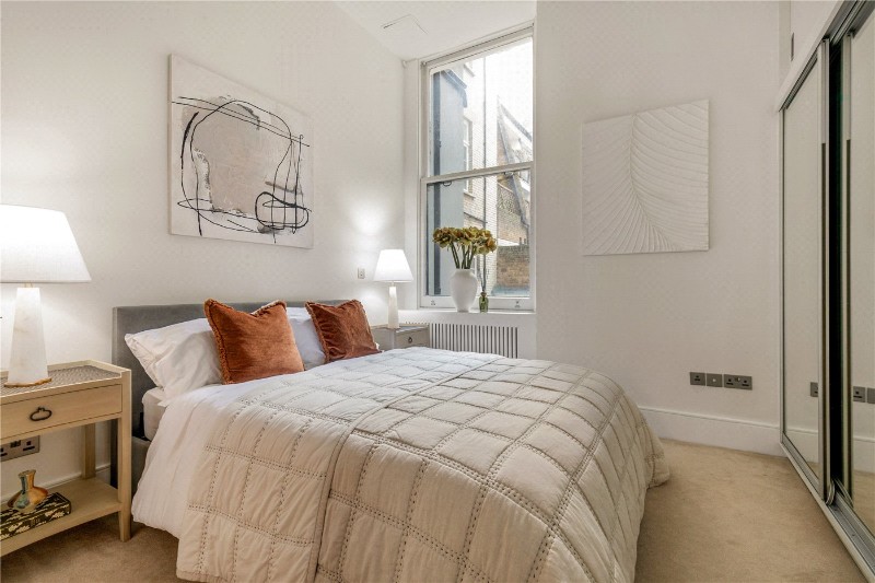 De Vere Gardens, Kensington, London, W8