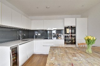 Gordian Apartments, 34 Cable Walk, Greenwich, London, SE10