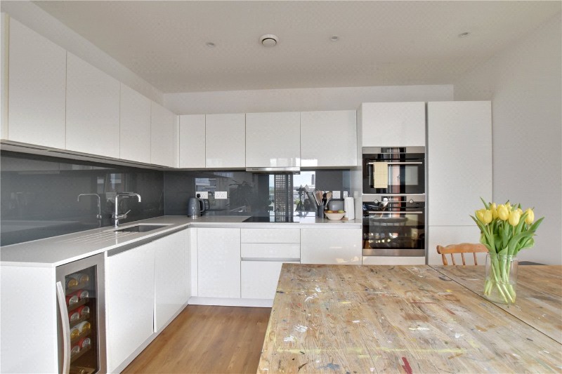 Gordian Apartments, 34 Cable Walk, Greenwich, London, SE10