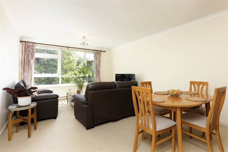Tragail, Mercier Road, London, SW15
