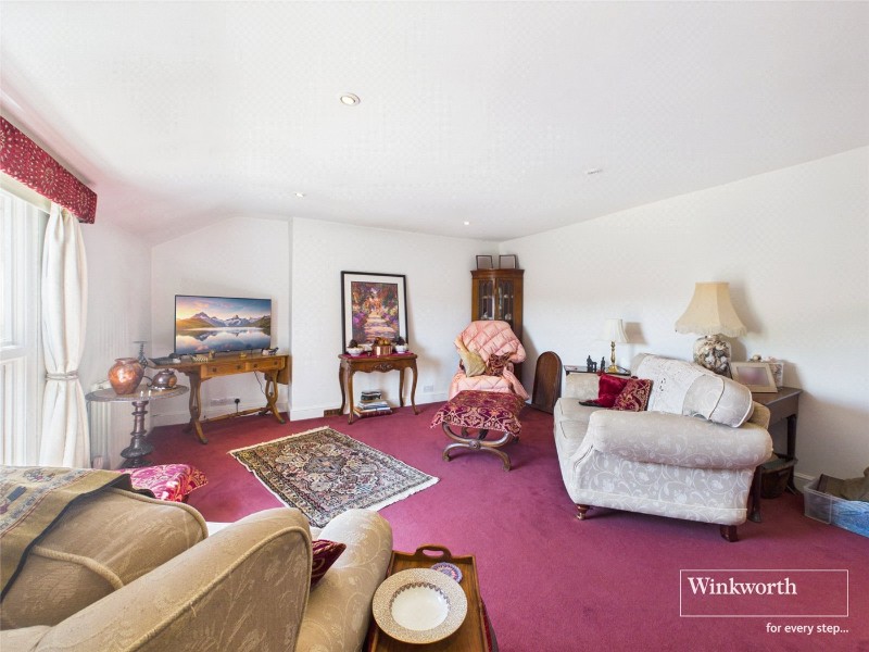 Donnington Square, Newbury, Berkshire, RG14