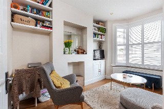 Himley Road, London, SW17