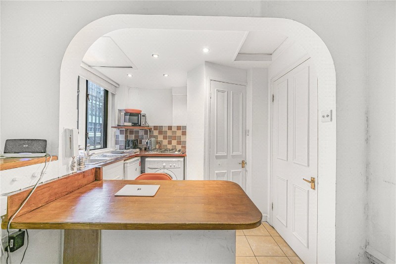 Charing Cross Road, London, WC2H