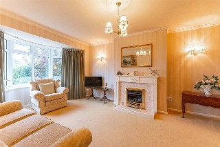 Home Farm Crescent, Whitnash, Leamington Spa, Warwickshire, CV31