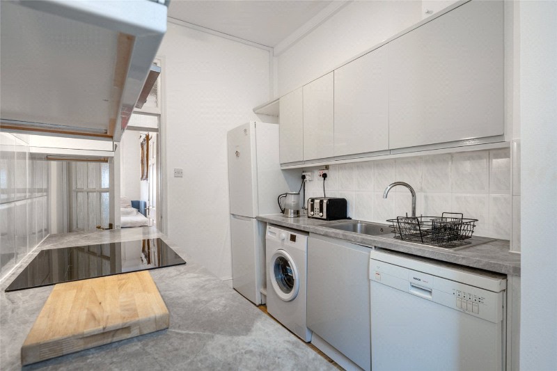 Aberdeen Court, Maida Vale, London, W9