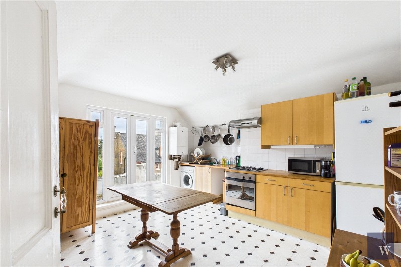 Kirkstall Road, London, SW2