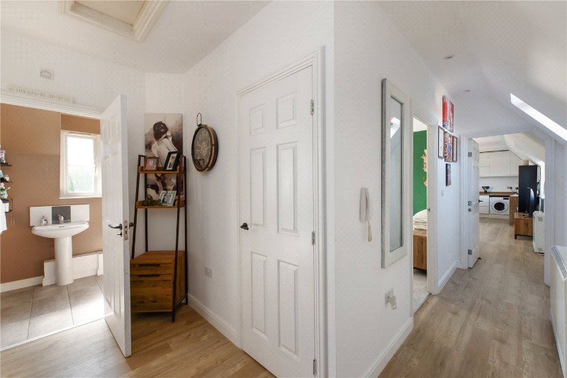 Gravelly Field, Ashford, Kent, TN23