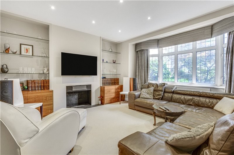 Westmoreland Road, Barnes, London, SW13
