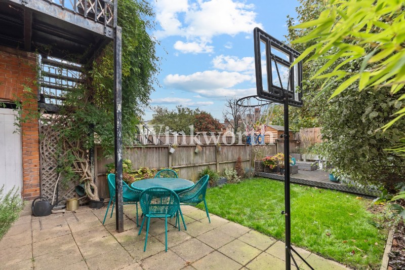 Boreham Road, London, N22