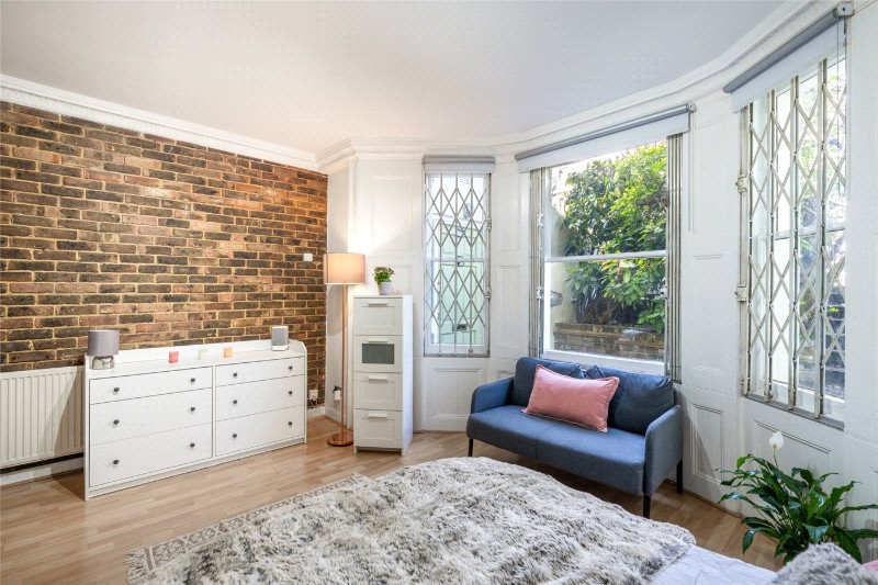 Sutherland Avenue, London, W9