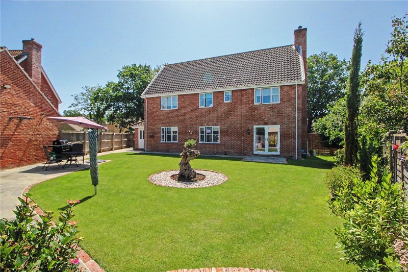 Tench Close, Mulbarton, Norwich, Norfolk, NR14