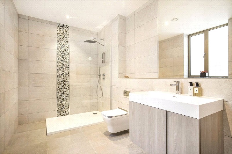 Keswick Road, London, SW15