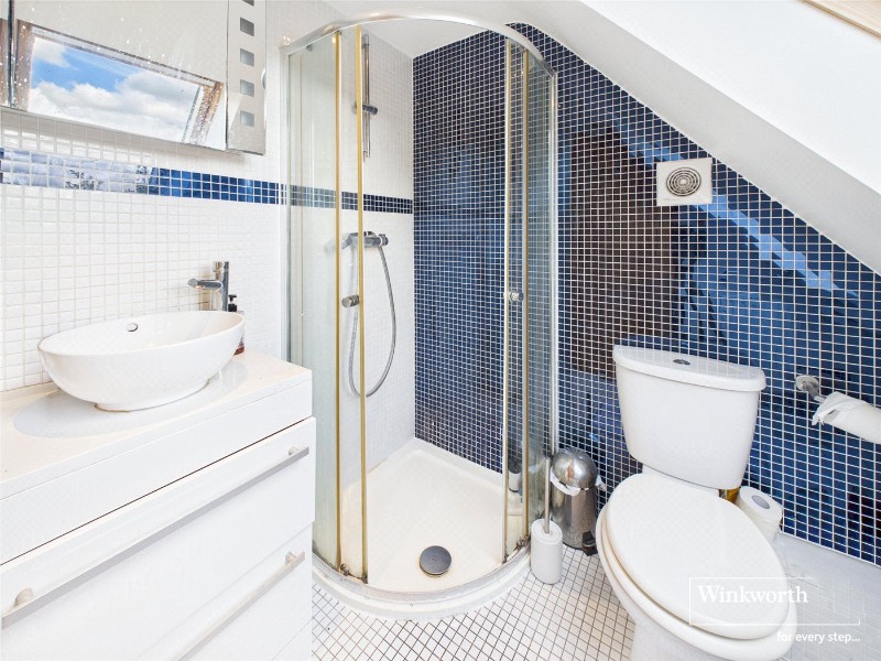 Cool Oak Lane, Hendon, London, NW9