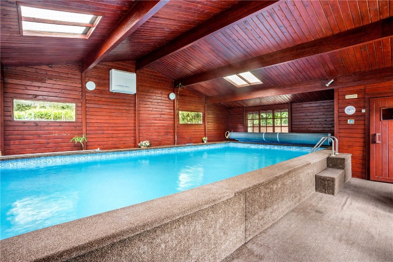 Lakeside Drive, Stoke Poges, Bucks, SL2
