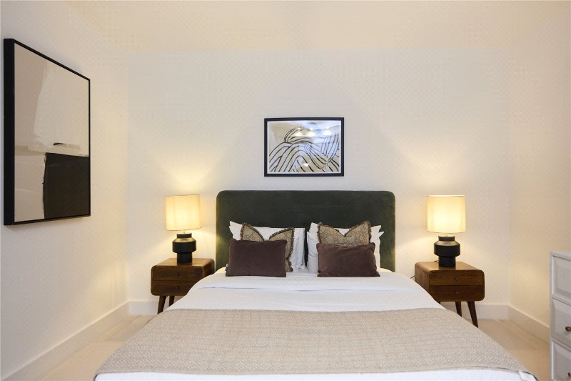 Strathearn Place, London, W2