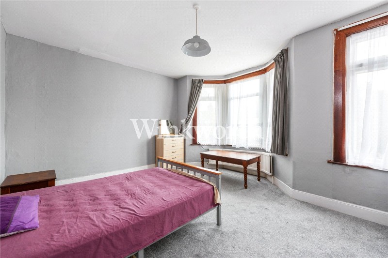 Chesterfield Gardens, London, N4