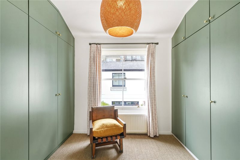 Pembridge Mews, London, W11