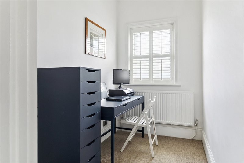 Gracedale Road, London, SW16