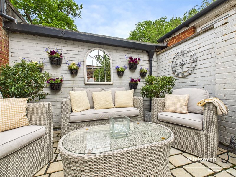 Calcot Court, Calcot, Reading, Berkshire, RG31