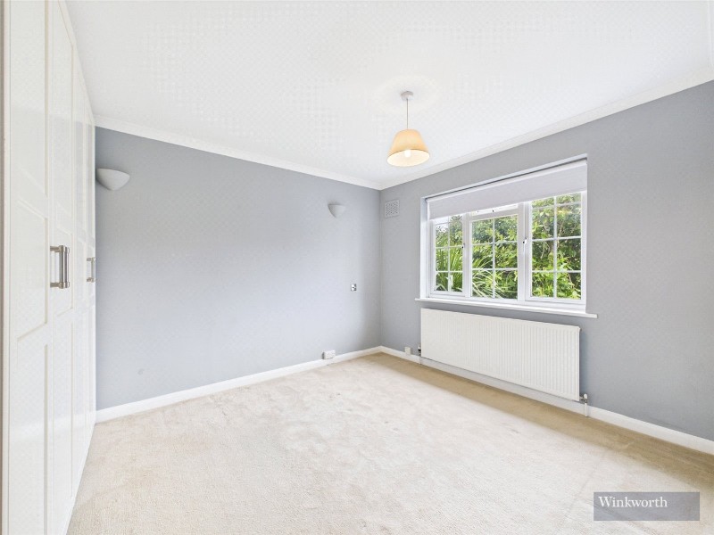Grove Close, Kingston, KT1
