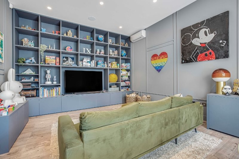 Castelnau, Barnes, London, SW13